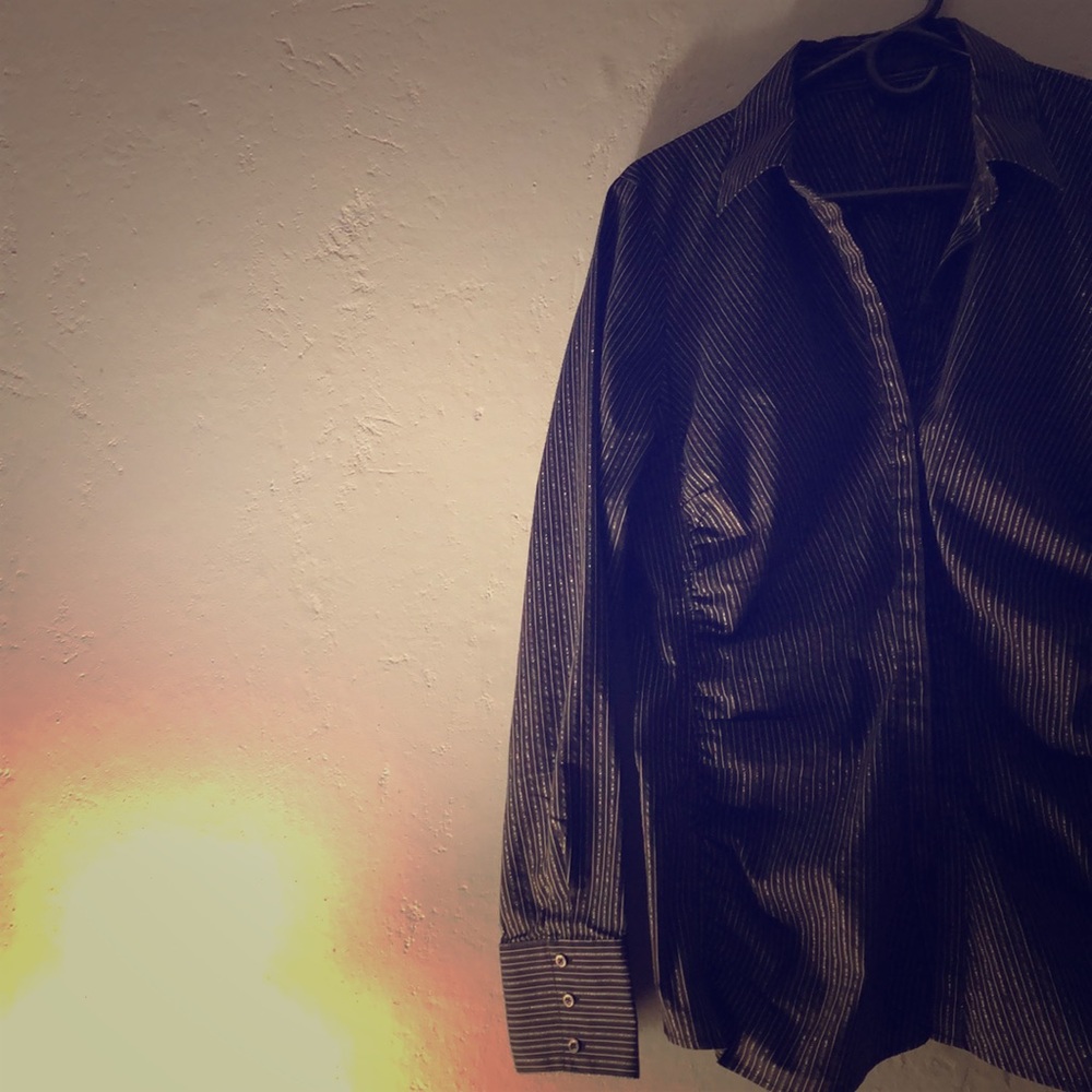 Large Express fitted button up shirt
